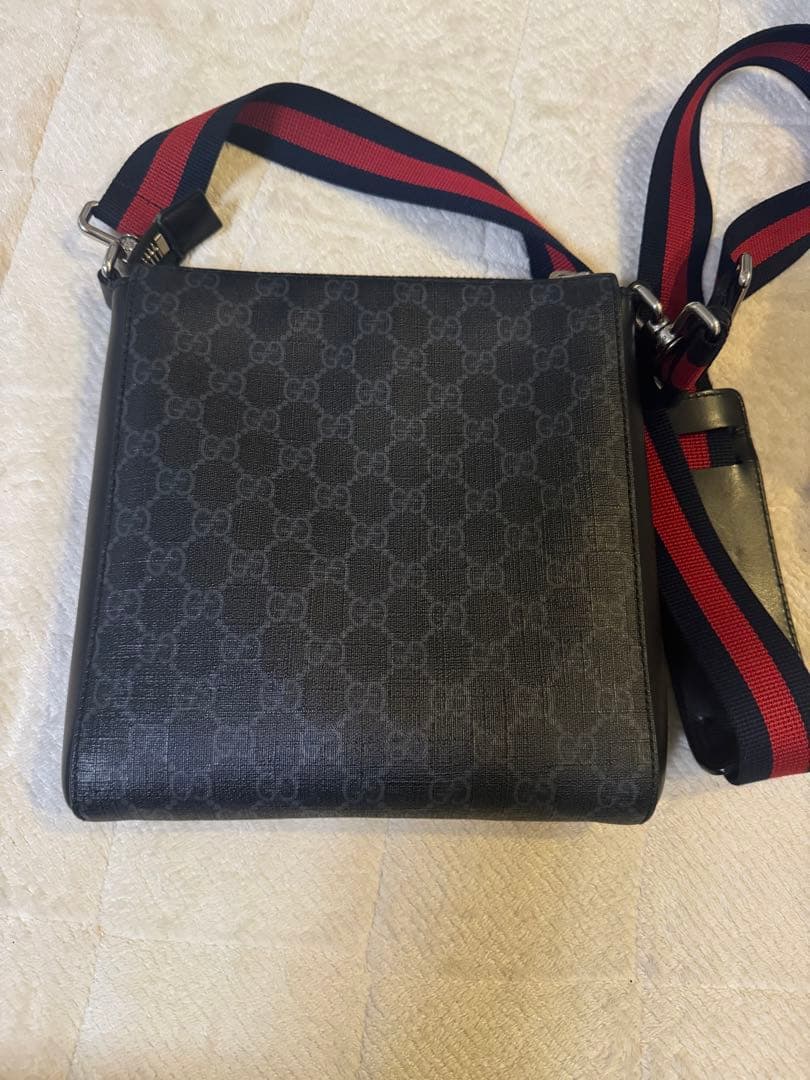 GUCCI ショルダーバッグ　美品