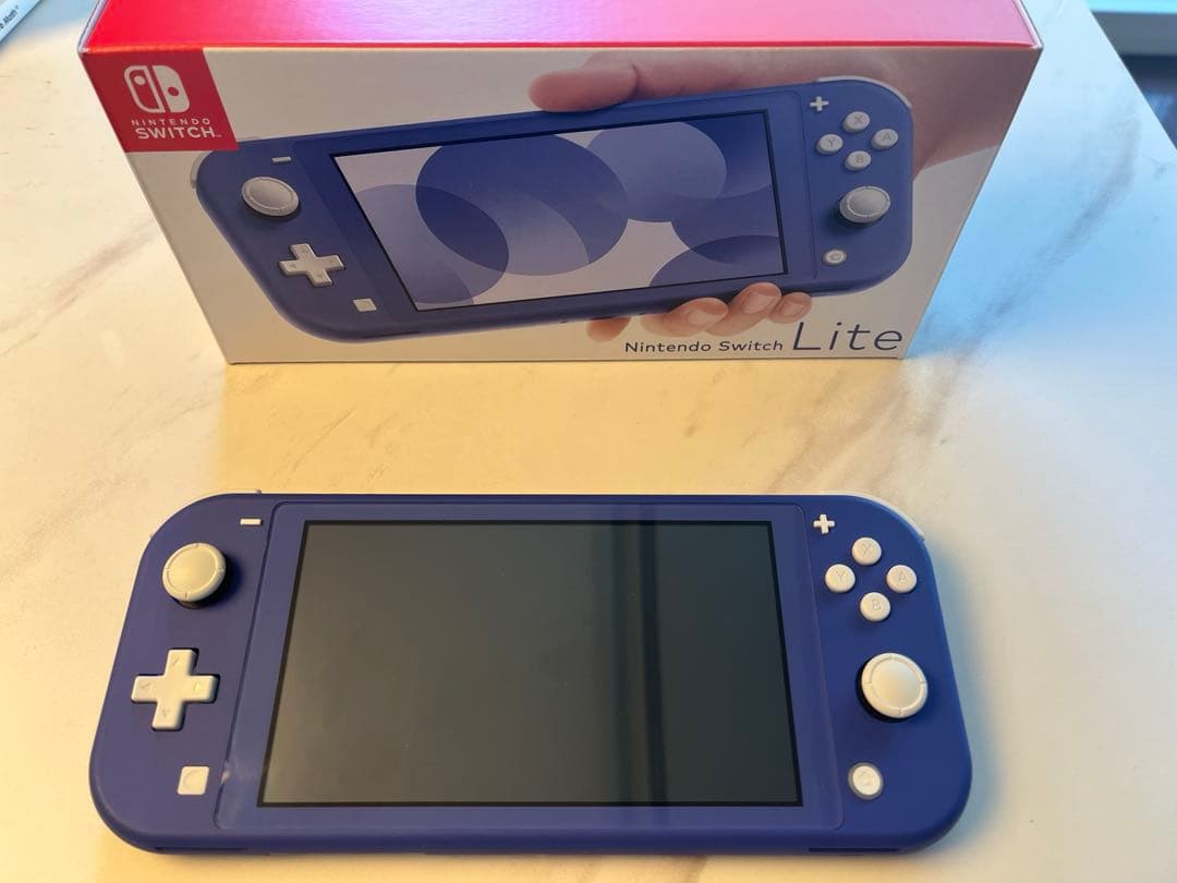 Nintendo Switch Liteブルー本体