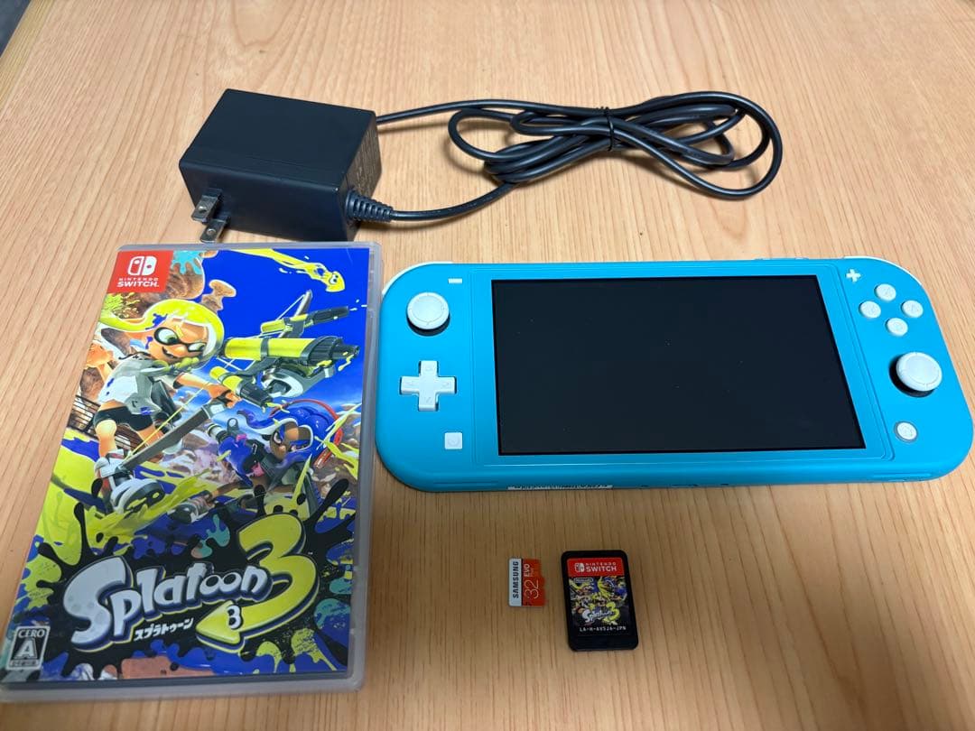 任天堂　スイッチ　ライト　ターコイズ　スプラ3 SD32GB、アダプターセット
