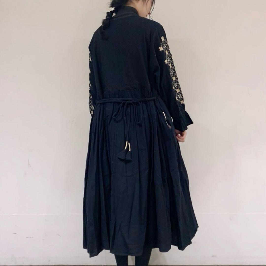 新品タグ付き✨ツハルバイサマンサモスモス 刺繍タックワンピース インド綿 長袖