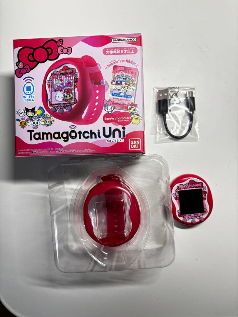 たまごっちユニ サンリオコラボ 本体
