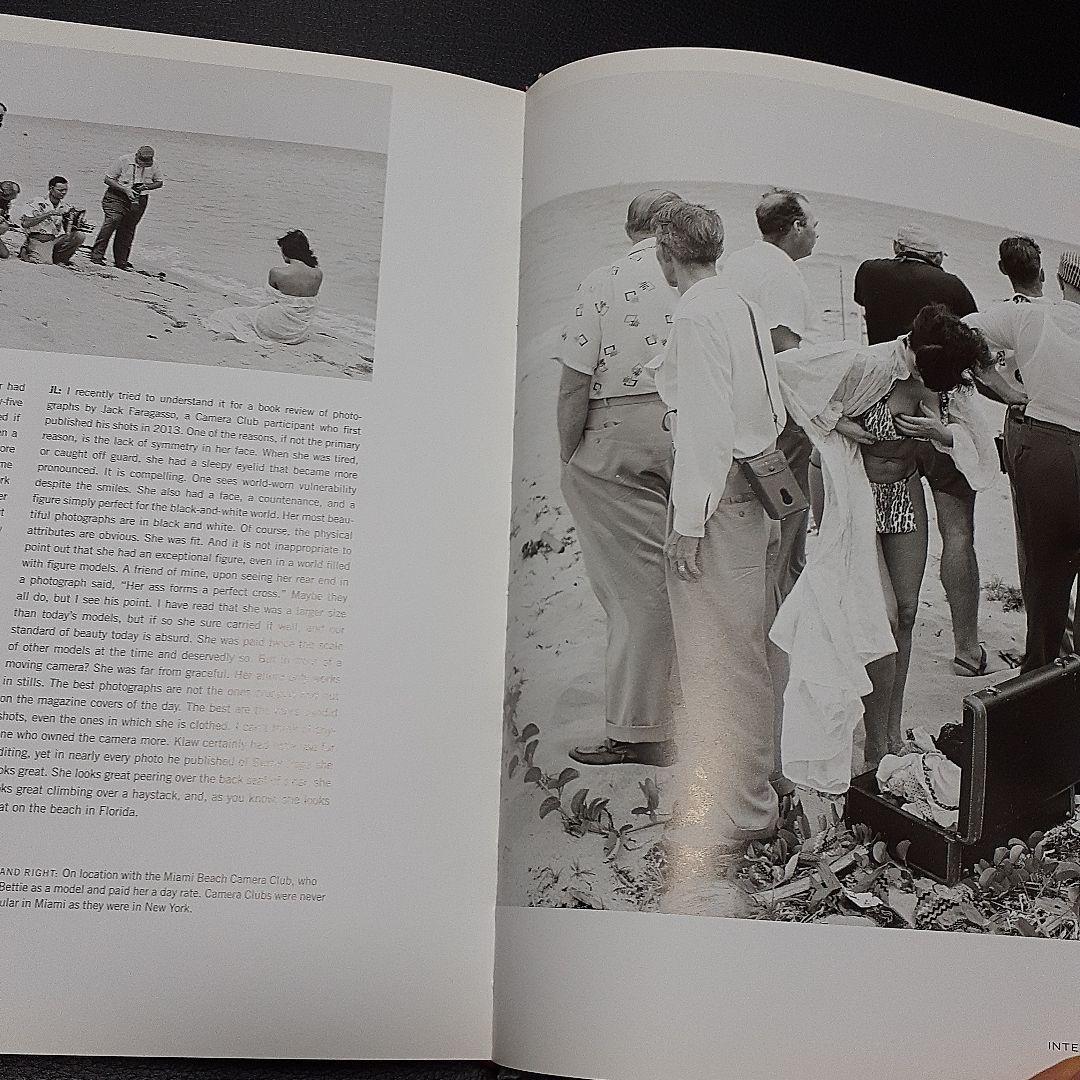 Bettie Page: Queen of Curves ベティペイジ