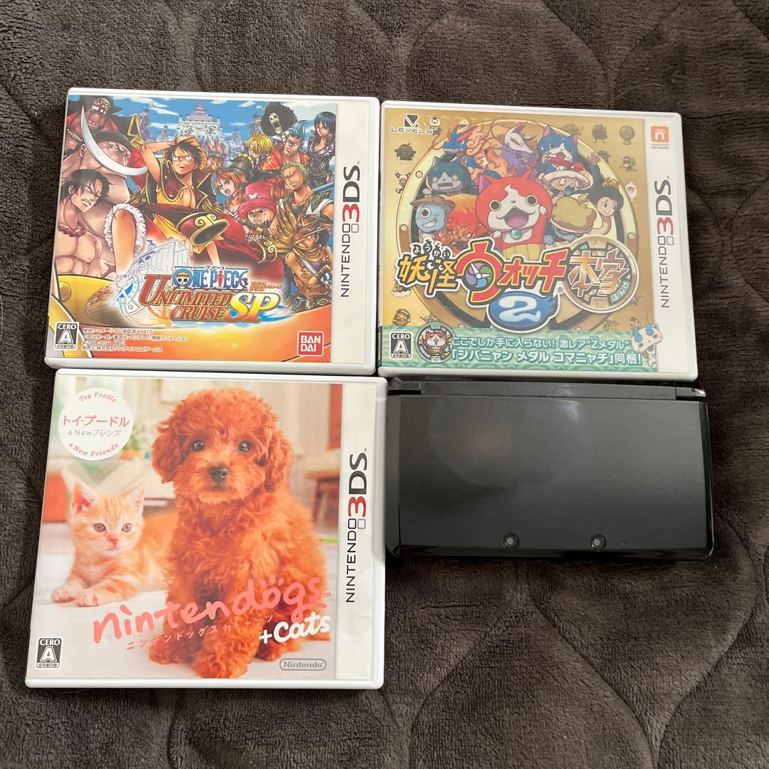 3DS黒本体、ワンピース、妖怪ウォッチ、ドッグス➕キャッツ　ソフト3本！