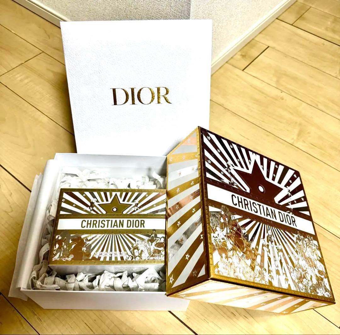 Dior 2025クリスマスコフレ