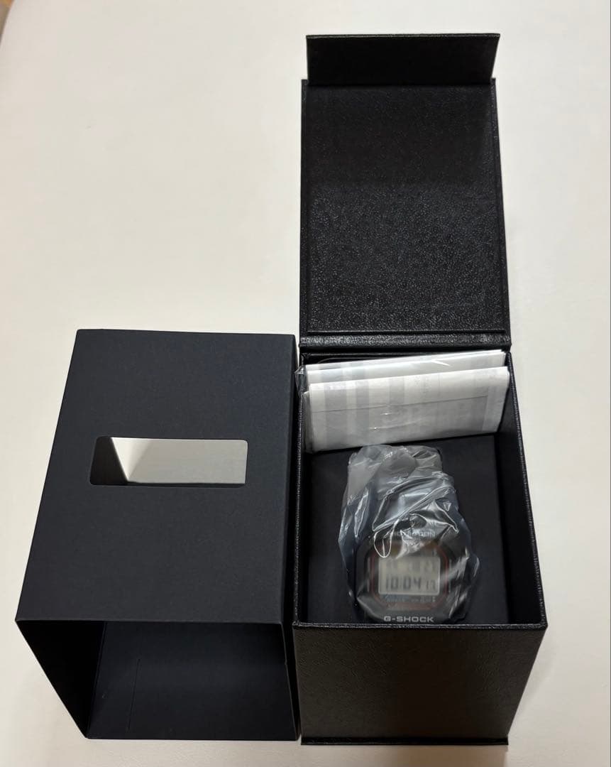 カシオ (国内正規品)G-SHOCK DW-5000R-1AJF