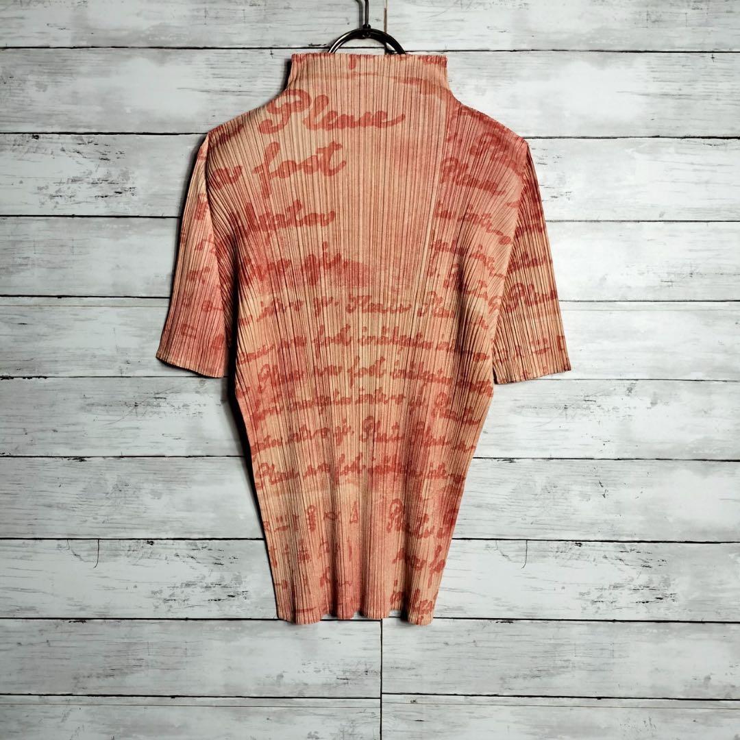 プリーツプリーズ 英字プリント テキスト Tシャツ カットソー 半袖 総柄