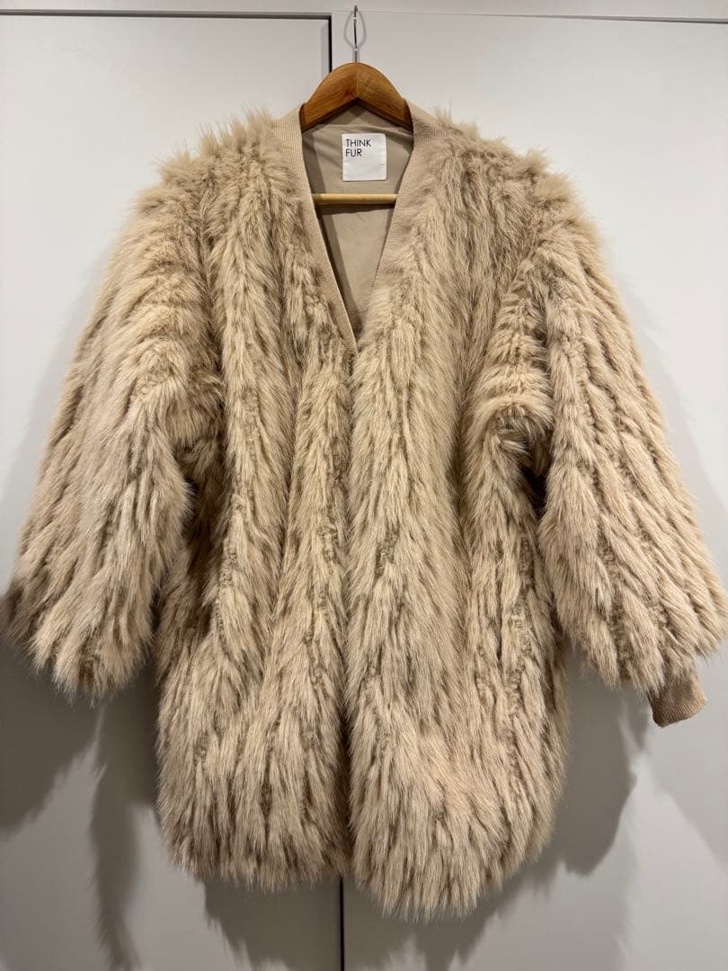 【THINK FUR（シンクファー）】エコファーカーディガン　ベージュ