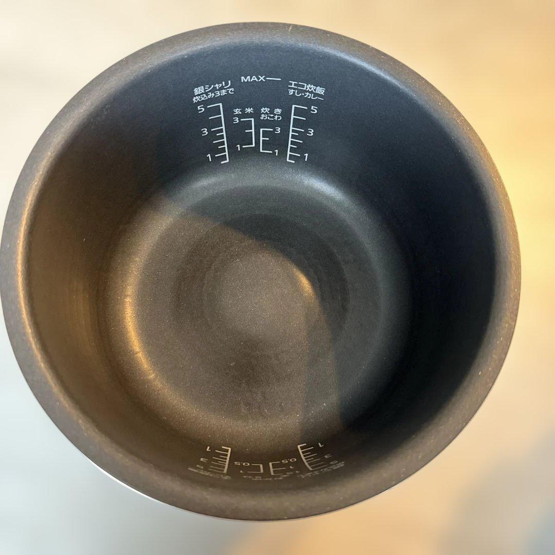 パナソニック、圧力IH炊飯器(5.5合炊き）　23年製　取扱説明書なし