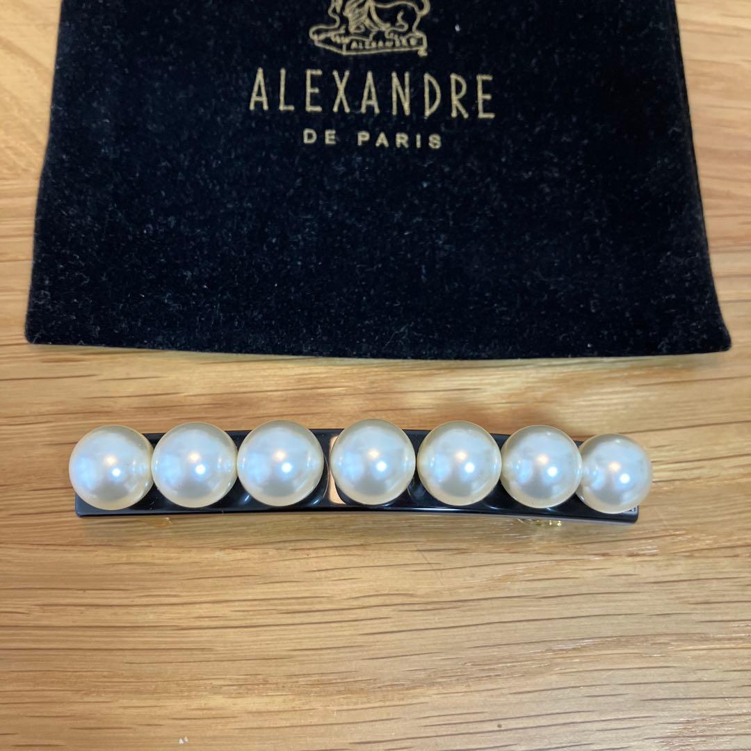ALEXANDRE DE PARIS パール　ブラック　　バレッタ