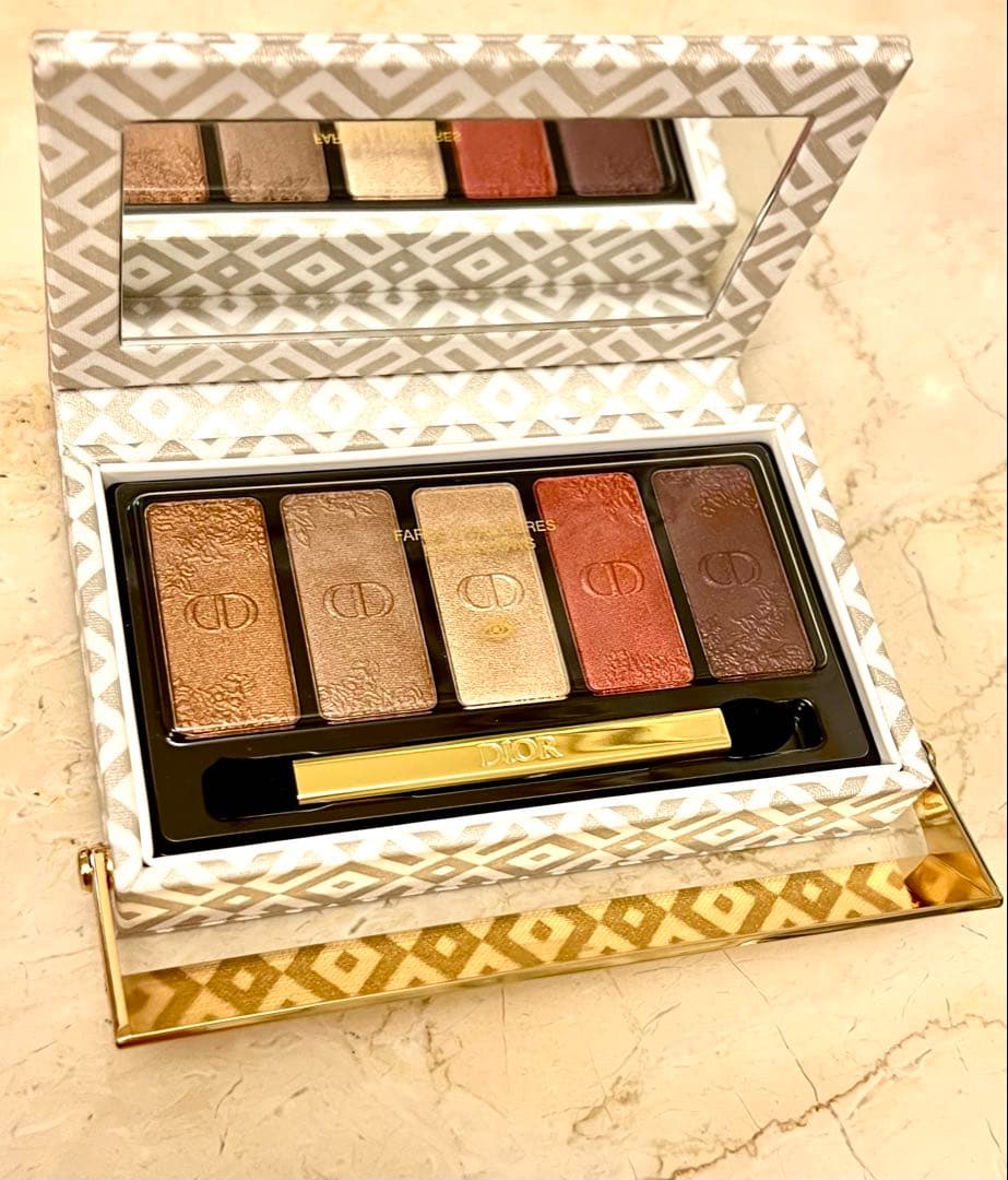 <新品・未使用>Christian Dior エクラン クチュールアイパレット