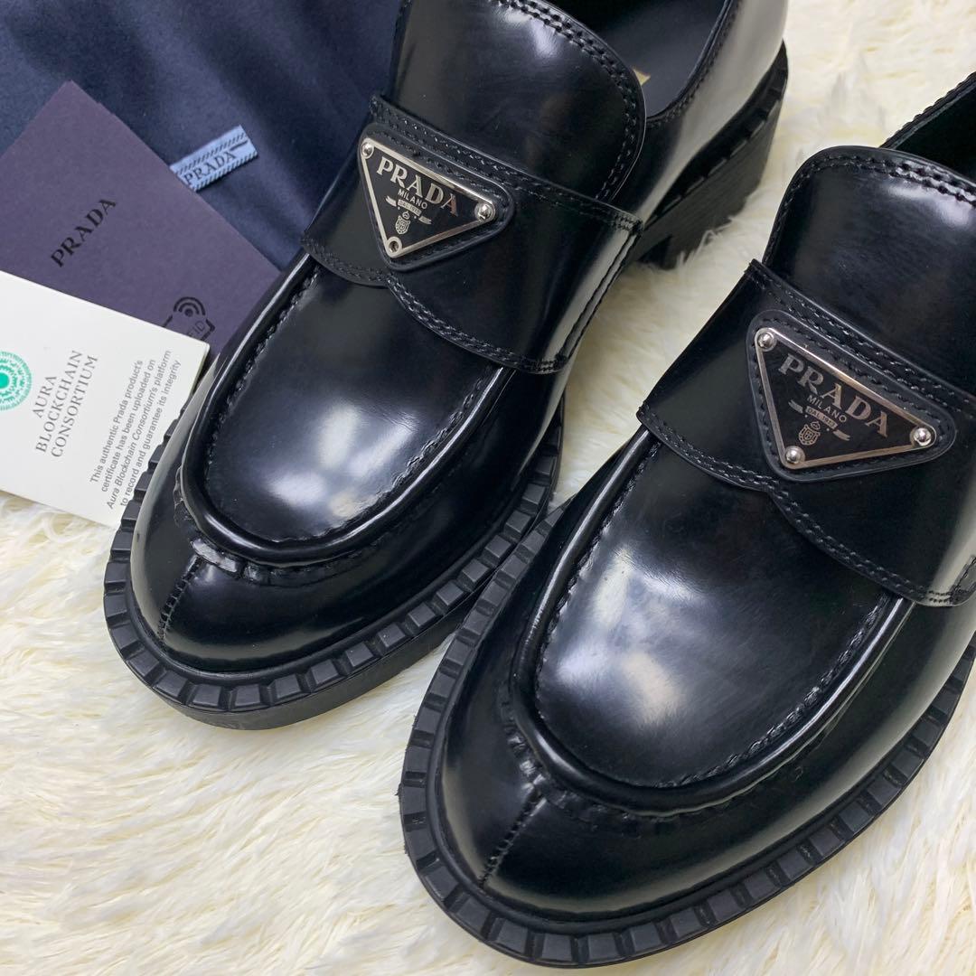 PRADA チョコレート ブラッシュドレザー ローファー