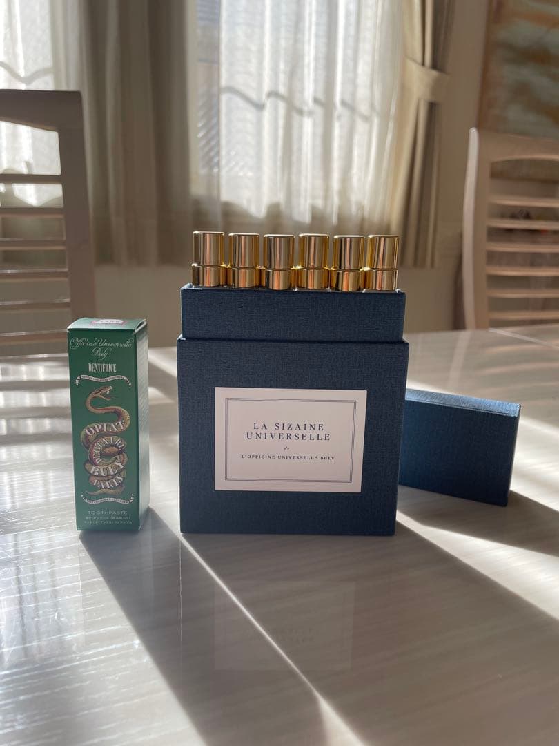 LA SIZAINÉ UNIVERSELLE ユニセックス香水セット6本入り