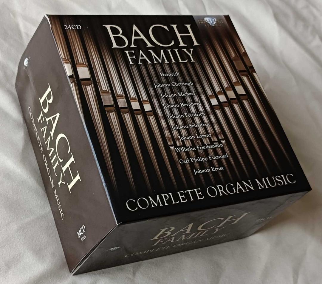 バッハ一族のオルガン曲集 ステファノ・モラルディ 24枚組