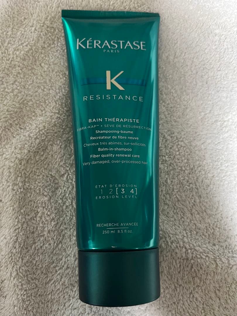 ケラスターゼ　レジスタンス　シャンプー＆トリートメントセット