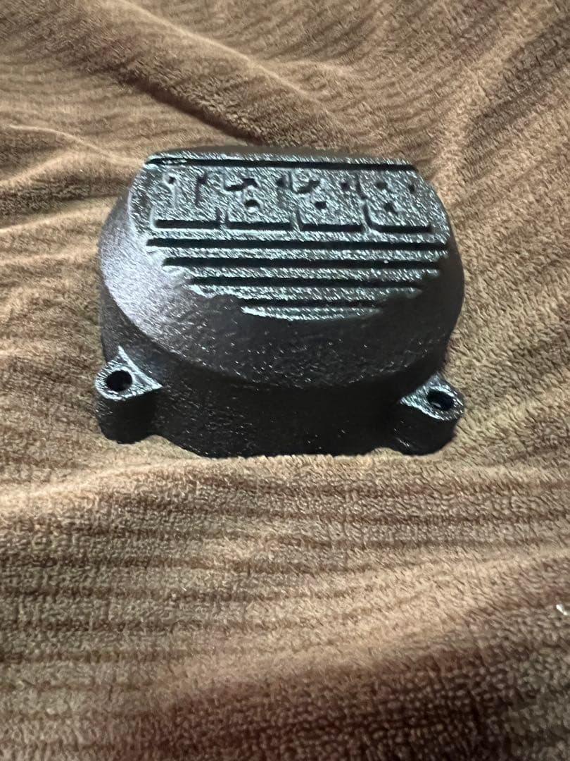 Shiro、写真などご確認お願いしますZRX400 BEETカバーセット