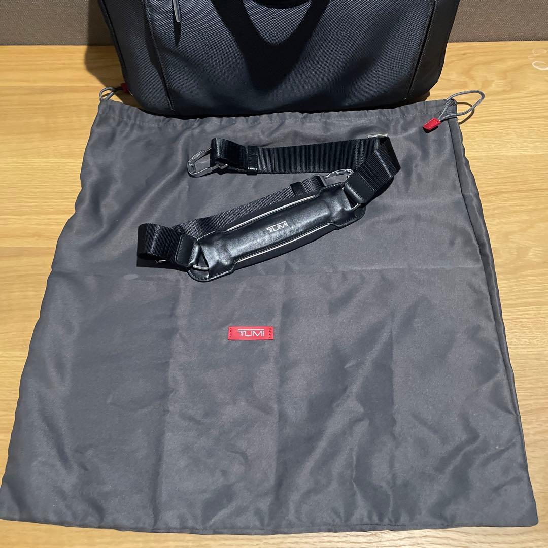 TUMI Arrive Sawyer Brief ソーヤー・レザー・ブリーフ