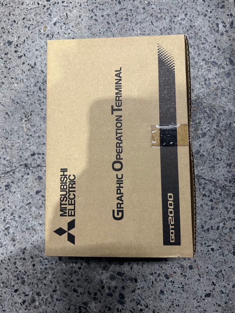 三菱タッチパネルGT2105-QTBDS