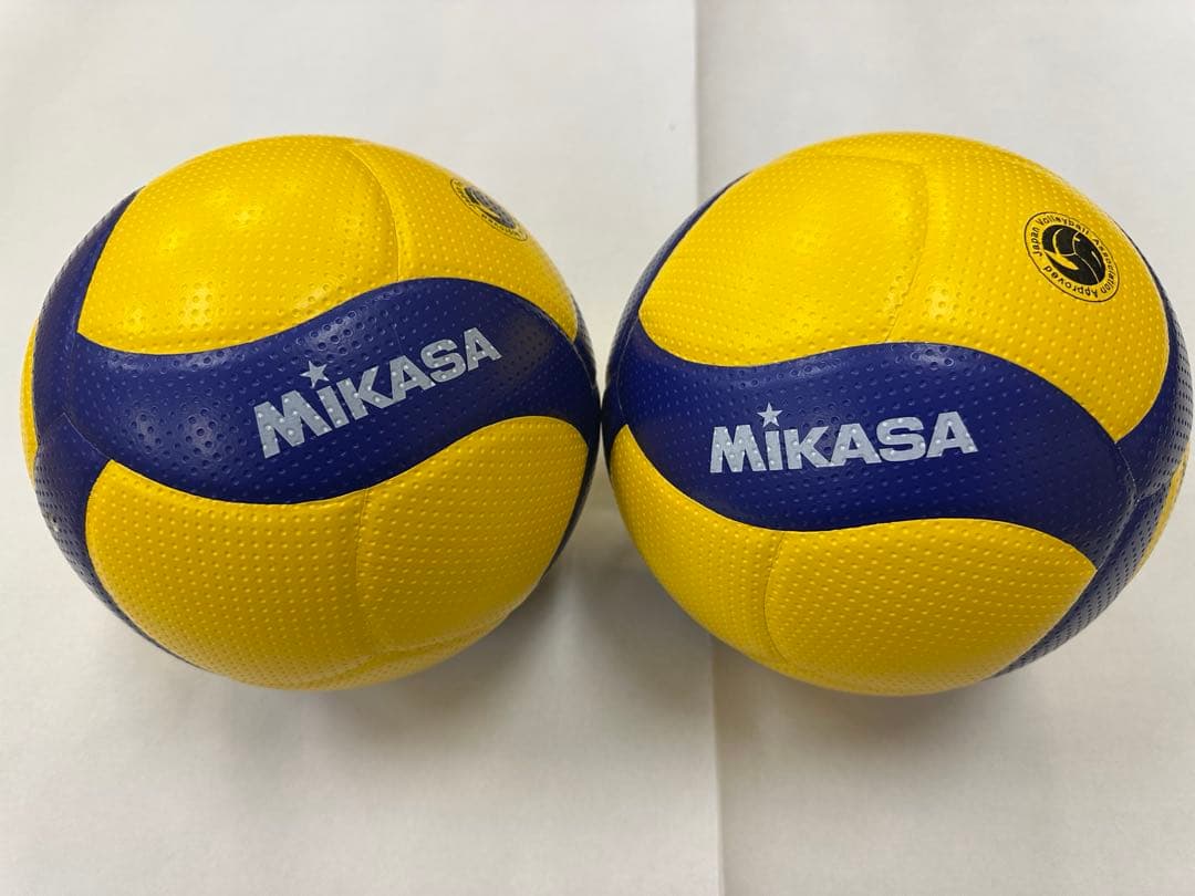 Mikasa V300W バレーボール 2個セット 5号 国際公認球 美品