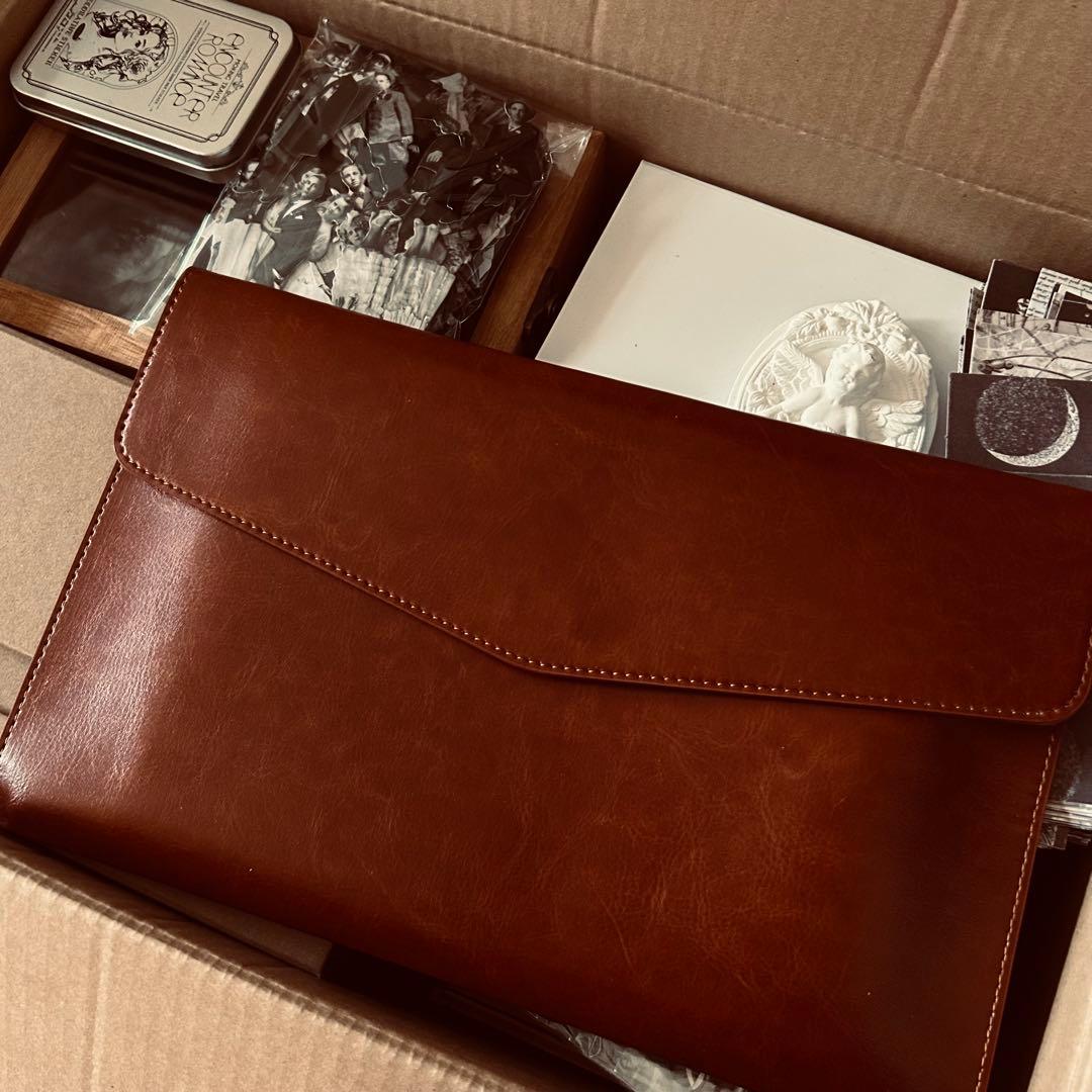 コラージュ素材 まとめ売り 大容量 ヴィンテージ アンティーク素材 小物収納付き