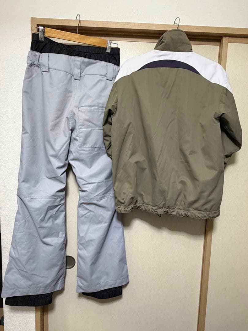 スノーボードウェア　セット　ANTHEN キスマーク
