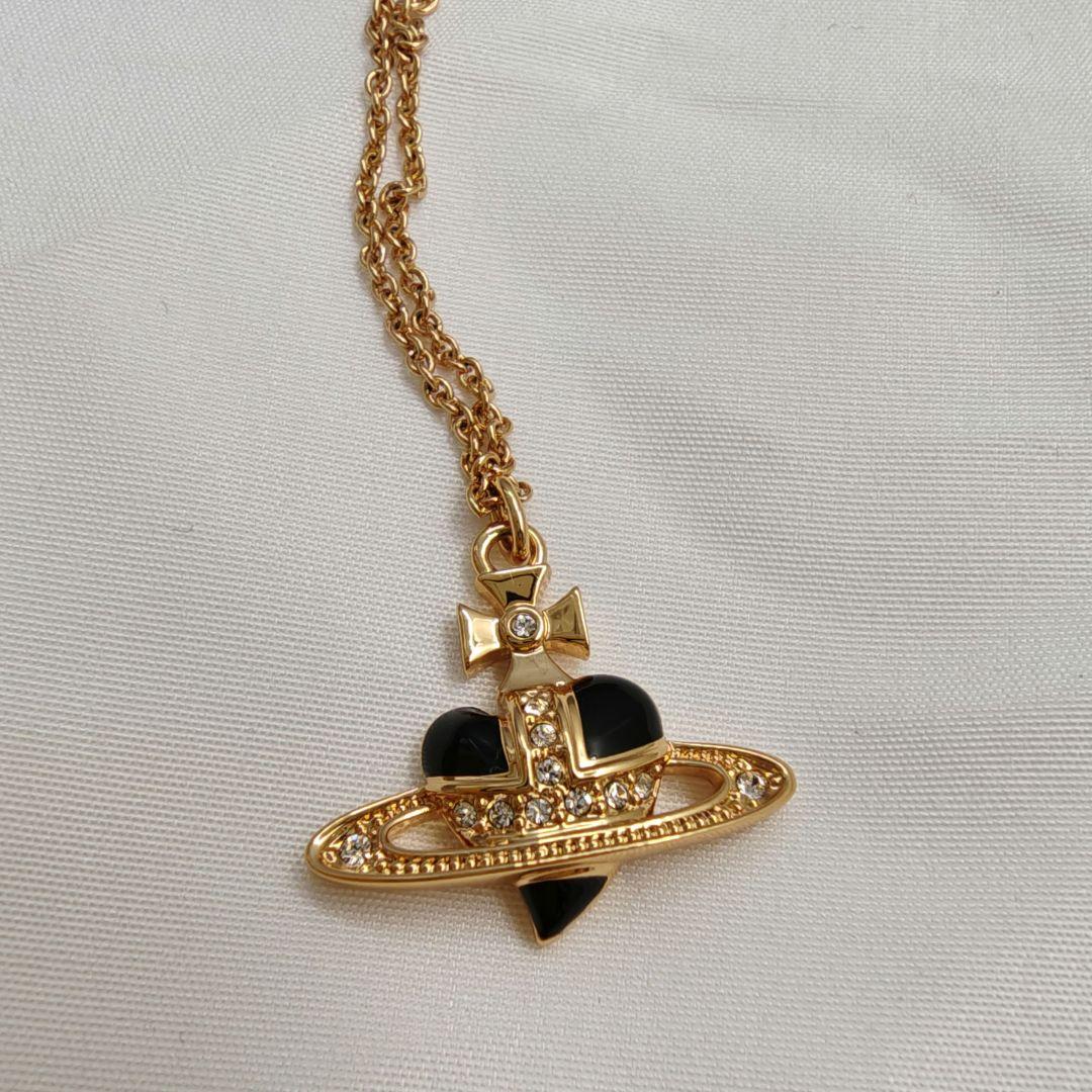 未使用品　ヴィヴィアンウエストウッド ディアマンテ オーブ ネックレス