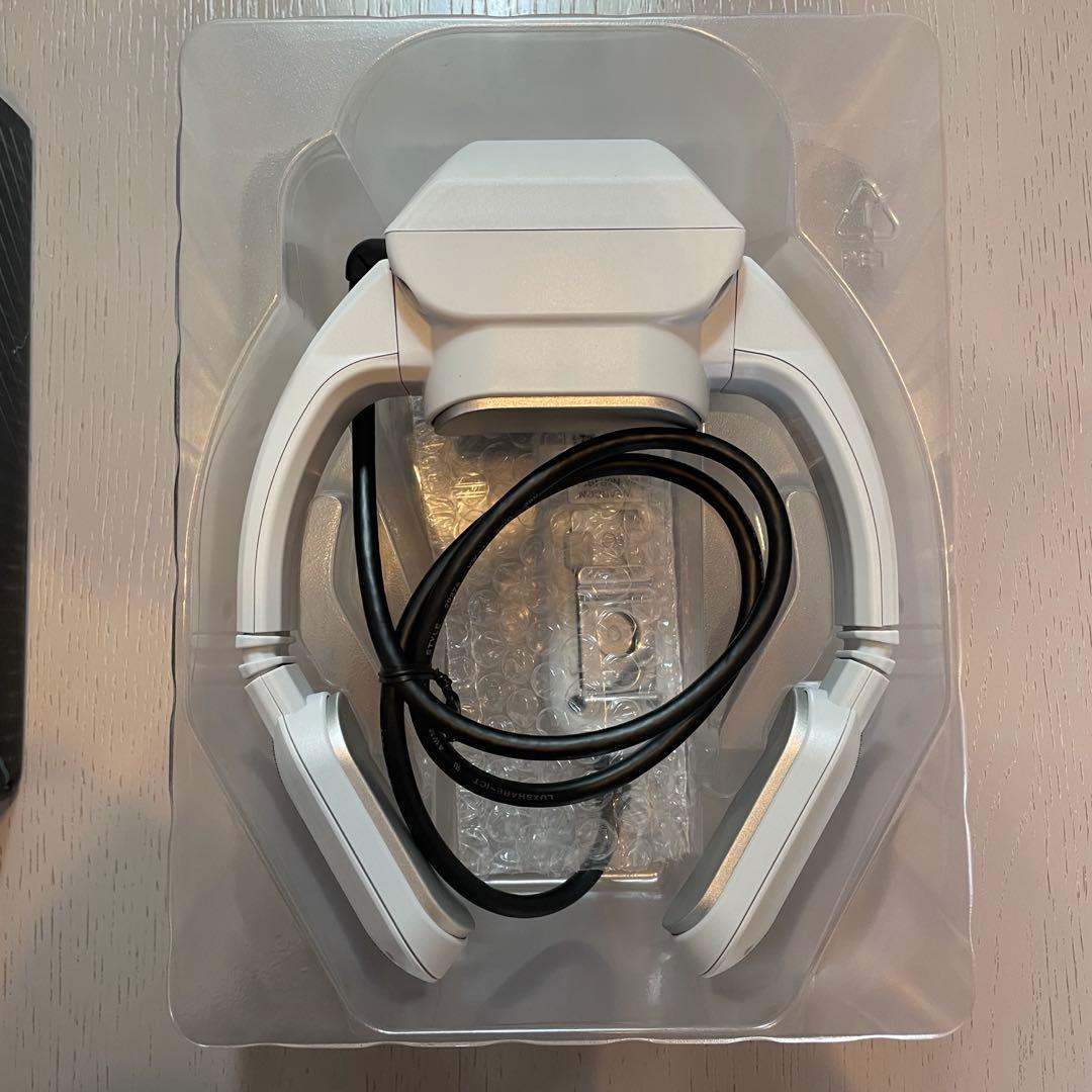 ウエアラブル・エアコン 富士通ゼネラル　ホット&クール