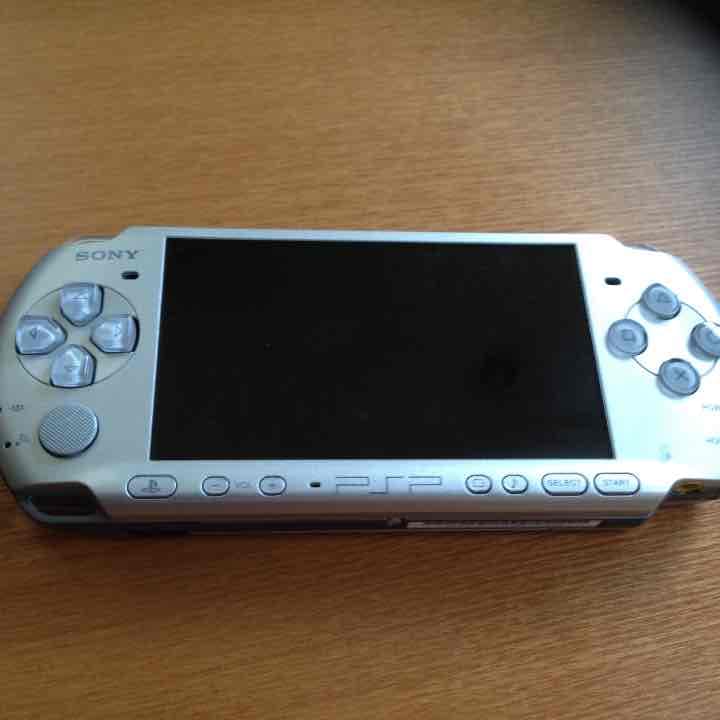 PSP シルバー