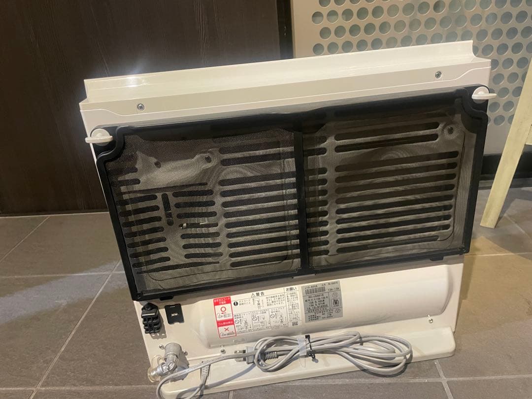 リンナイ　ガスファンヒーター　RC-U5801Ｅ