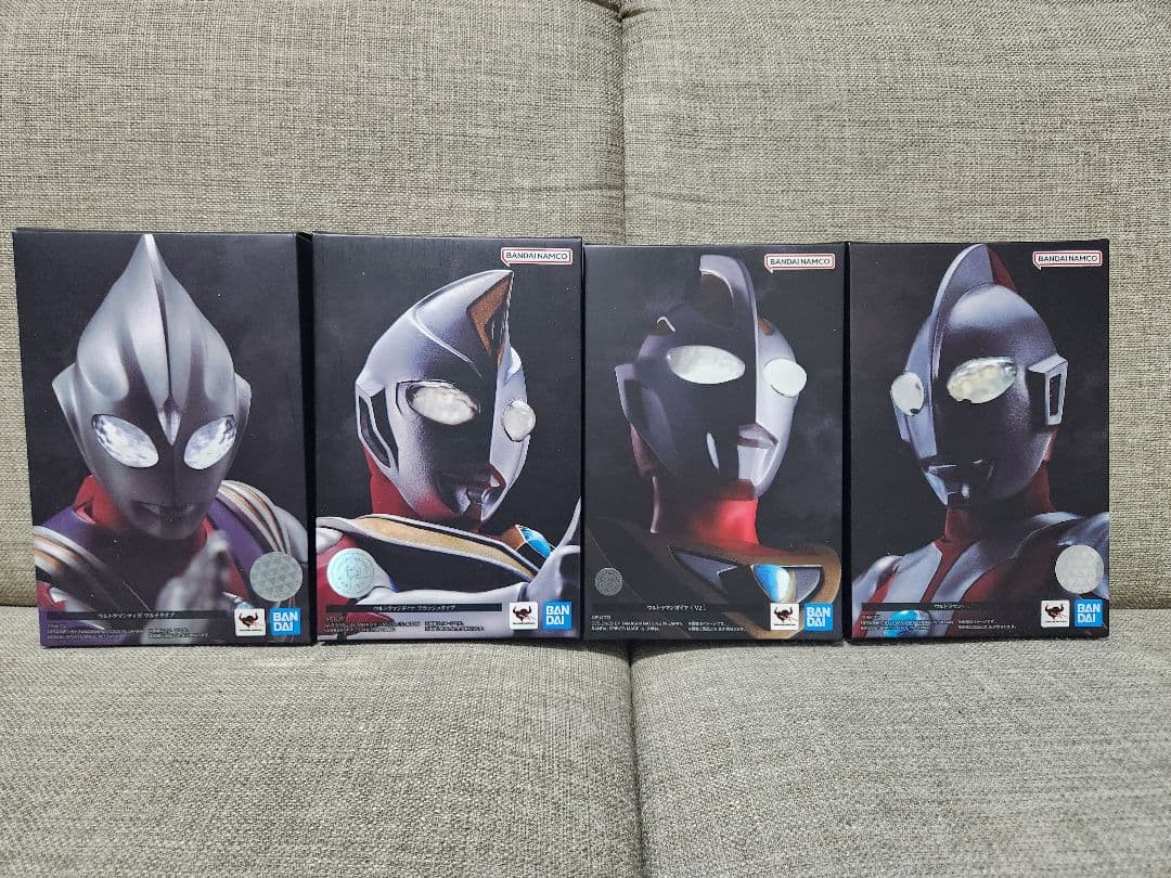S.H.Figuarts 真骨彫製法 ウルトラマン 4体セット