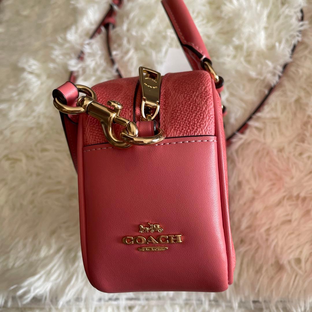 本日限定価格COACH x PEANUTS LUCY ショルダーバッグ新品未使用