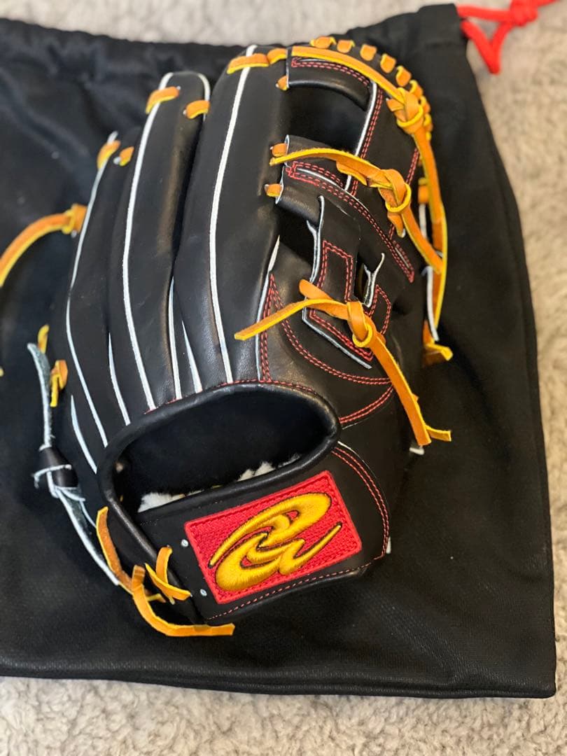 ようちゃん　Donaiya 硬式野球グローブ 新品未使用　黒/収納袋付き