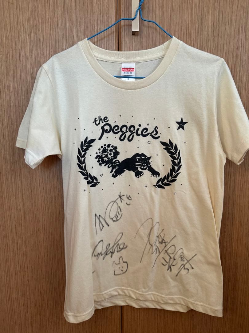 the peggies サイン入りTシャツ