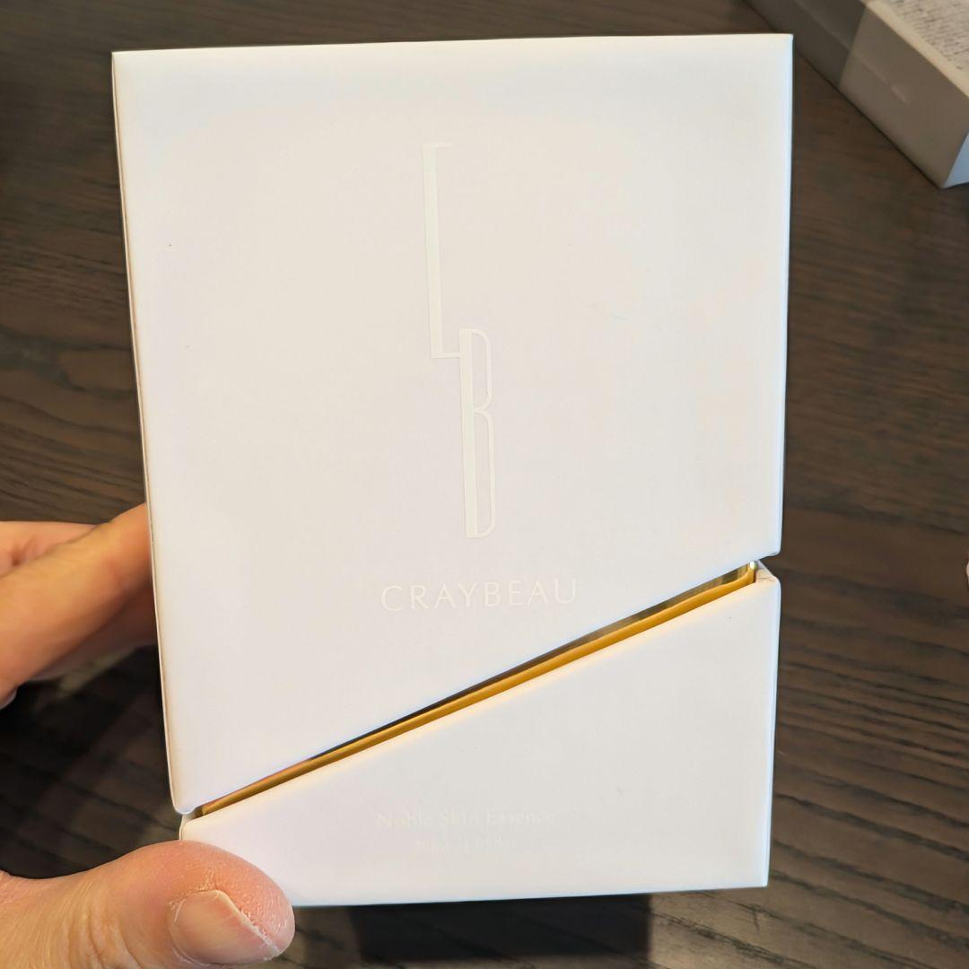 新品未開封！CRAYBEAU meeth ノーブルスキンエッセンス 30ml