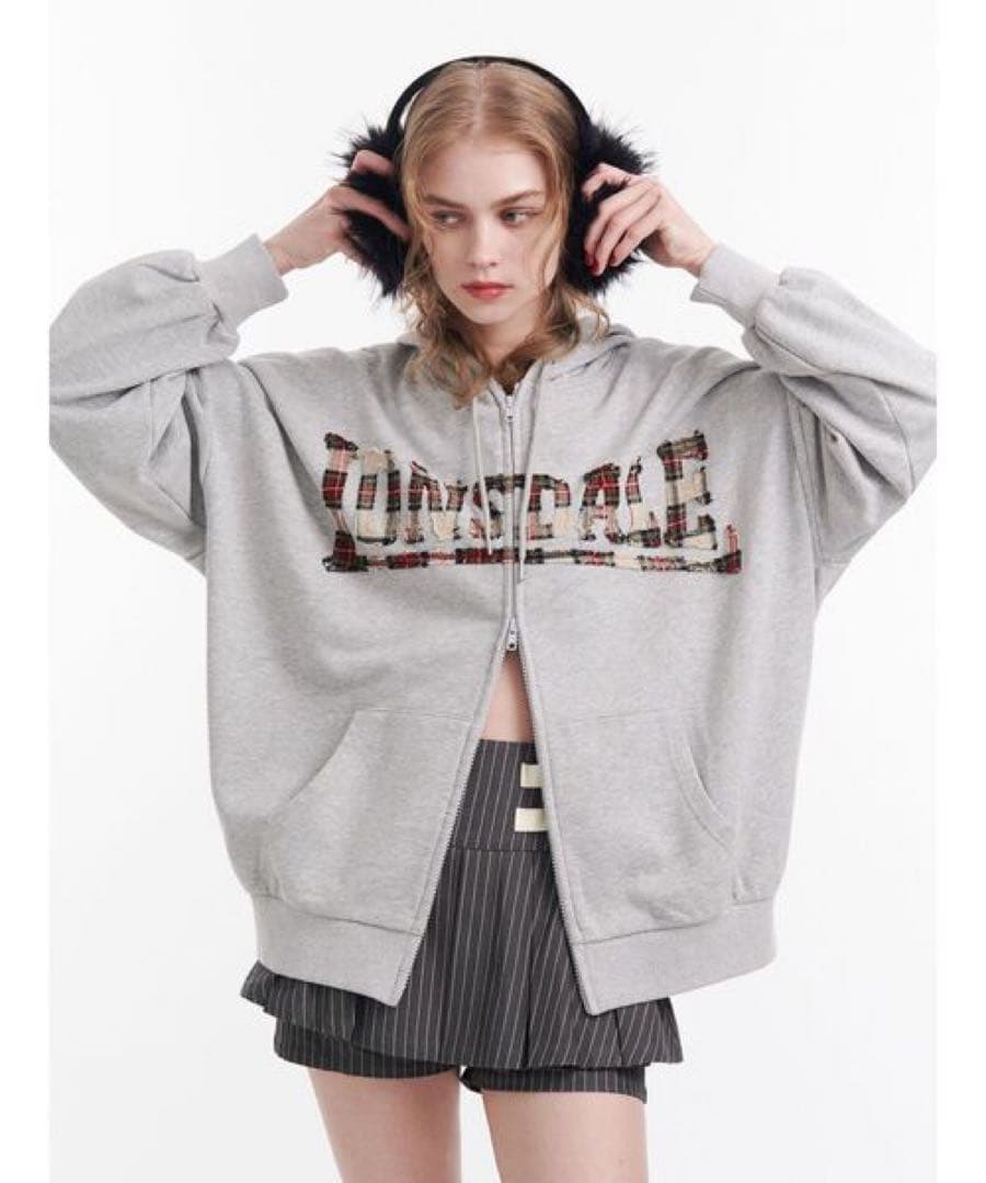 LONSDALE jouetie ロゴZIPフーディー グレー　パーカー