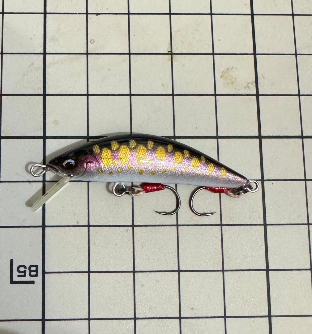 自作シングルフック　タングステンウェイト調整モデル