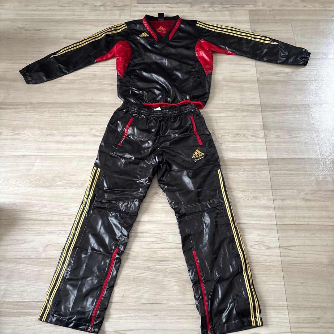 adidas ジャージ 黒/赤 長袖パンツ付きS size