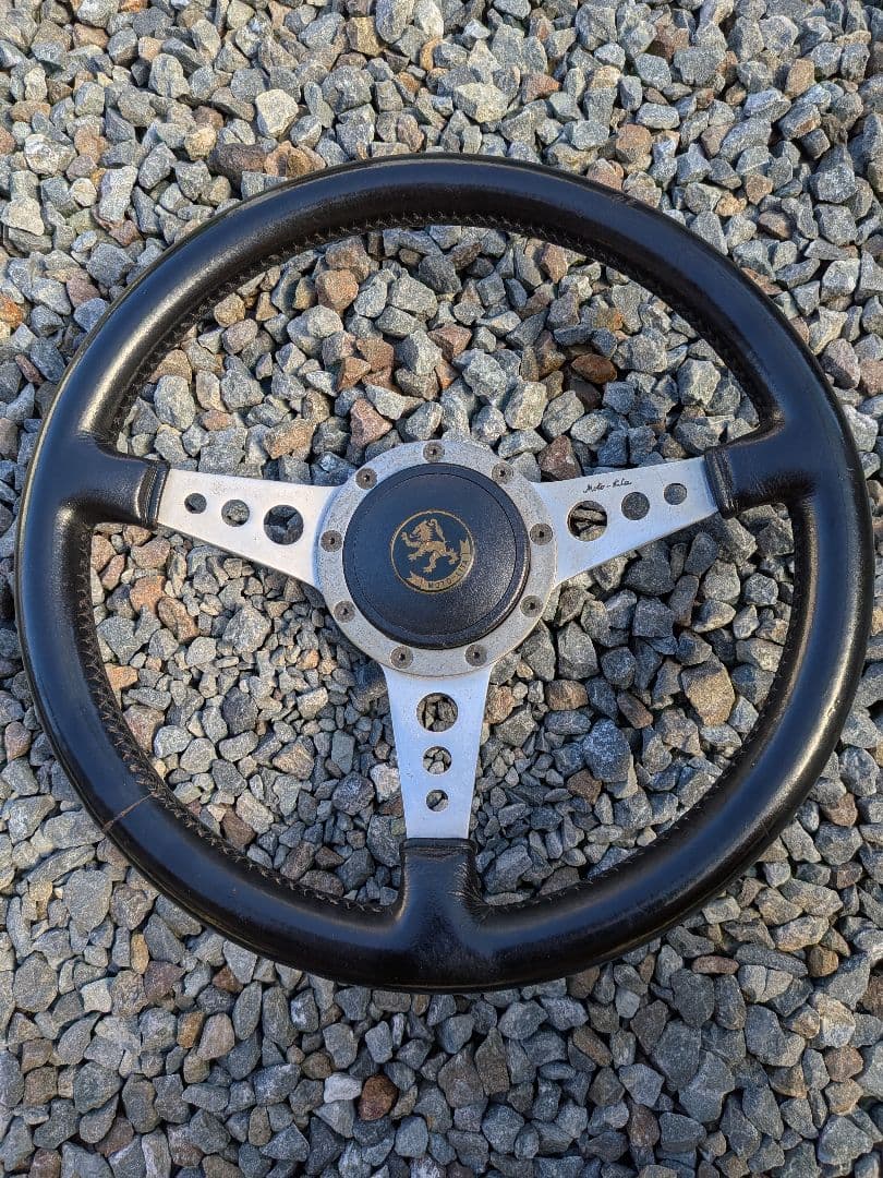 希少品、モトリタ ステアリング37㌢、アダプターリング付き