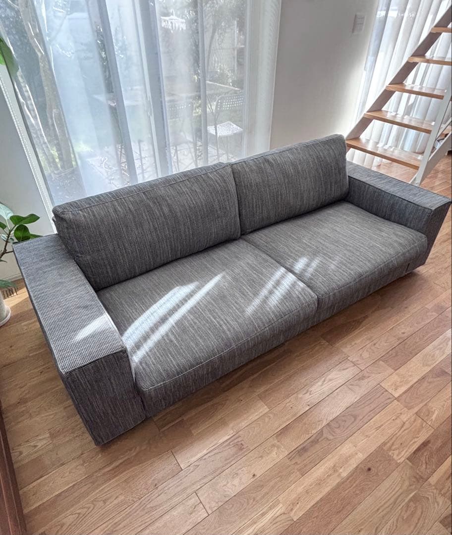 ACTUS ファブリックソファ